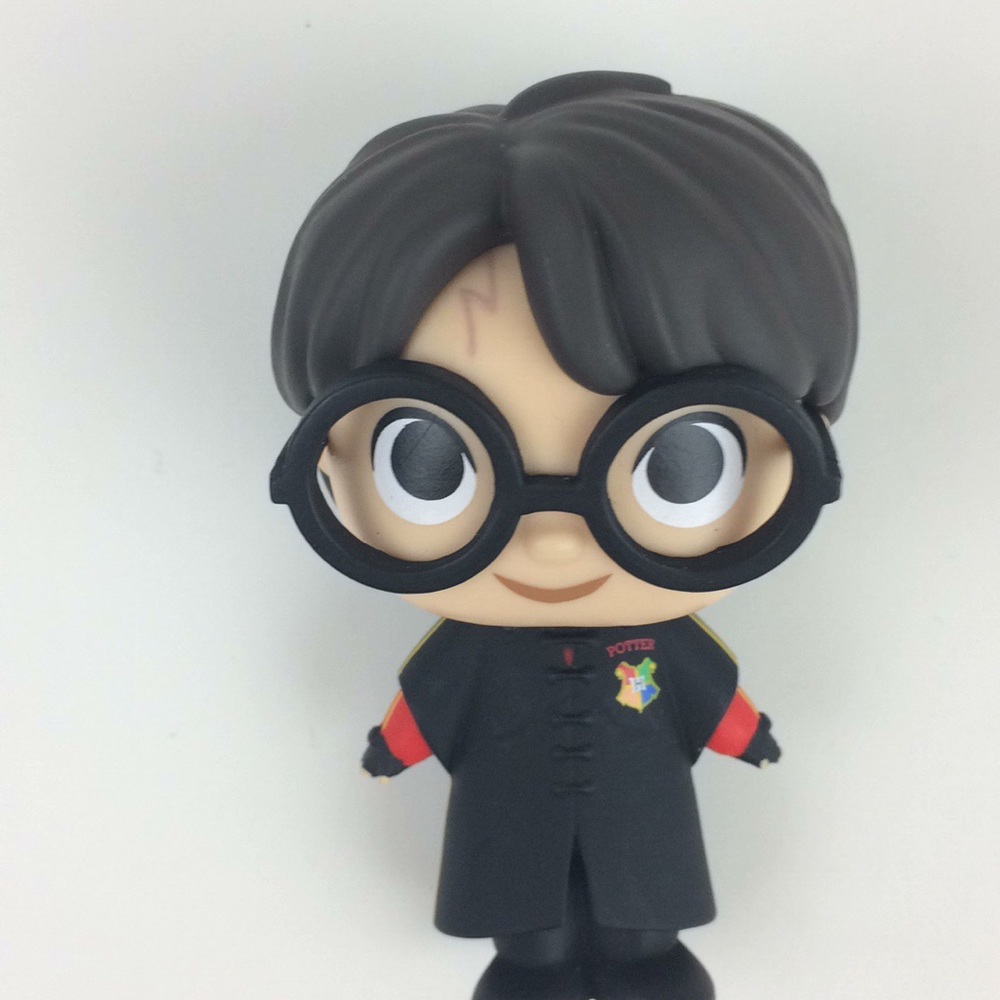 Meet your Posher, Lena